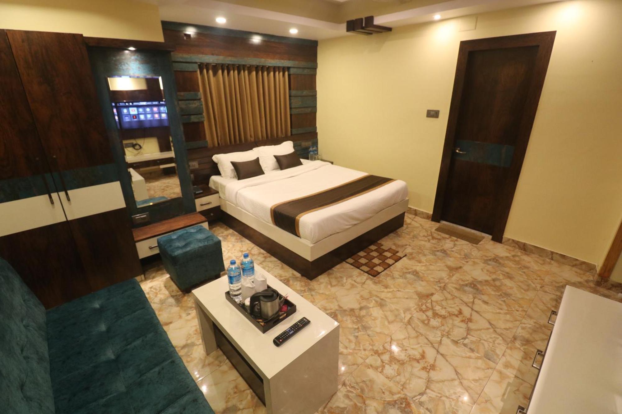 Отель Mohar Residency Калькутта Экстерьер фото